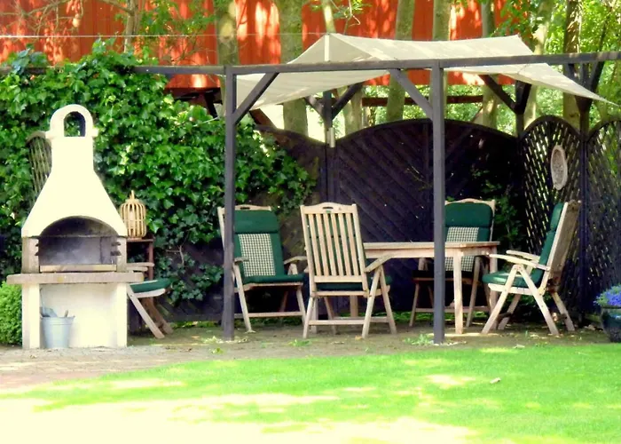 Appartement No 3 - Krautsand Comfortable Vacation Home Drochtersen